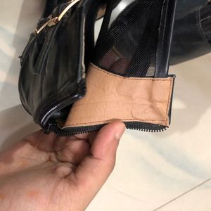 I’m Selling Heels