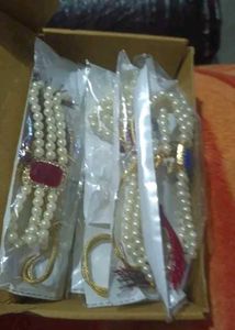Pearl Choker Set For Women