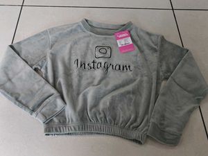 Instagram Sweatshirt - Soft &amp; Stylish