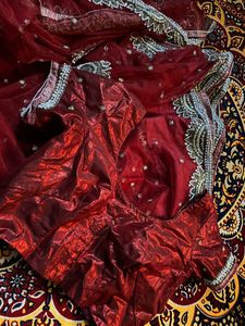Saree With Blouse