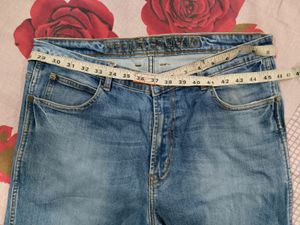 Wrangler Men&#39;s Regular Fit Jeans