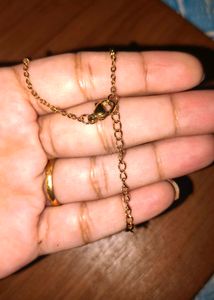 Anti Tanish Gold Bow Pendant Necklace