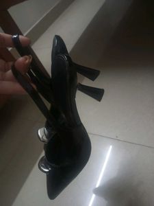 Classy Black Heel