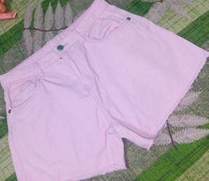 Girls Summer Outfit: Tee &amp; Shorts