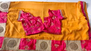 Heavy Border Saree 🎀