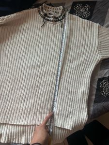Zara Beautiful Sweater