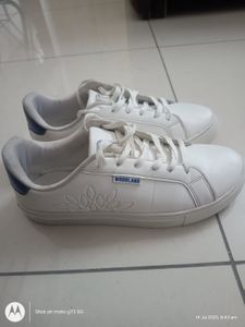 Woodland White Sneakers - Size 7