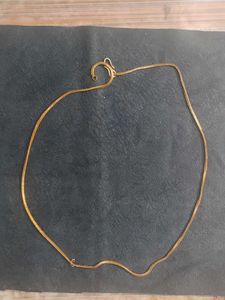 Gold Tone Floral Pendant Necklace