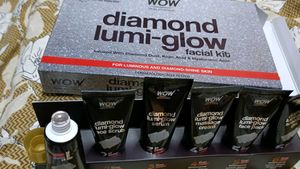 Wow  Diamond Lumi-Glow Facial Kit