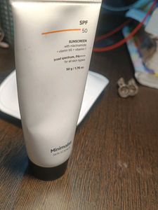 Minimalist SPF 50 Sunscreen