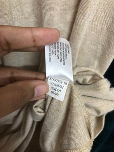 Old Navy Cream Long Sleeve Top