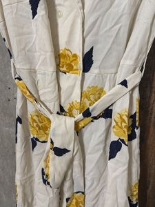 Kazo Button Dress With Belt