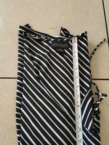 new Striped Sleeveless Top