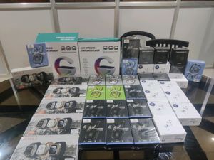I Am Selling Earbuds Speaker And Watches