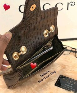 Sling bags New
