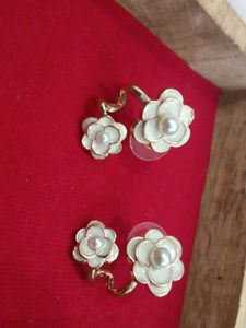 Flower Pearl Earrings