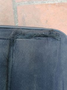 Cute And Simple Black Suitcase For Business Travel