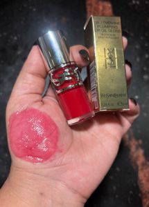 Yves Saint Laurent Loveshine Lip Oil-7 Strawberry