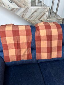 Single Handloom Bedsheet With 2 Pillow Covers