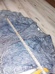 3 Jacket 200rs For  Girls