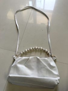 White sling bag with Pearl Handle