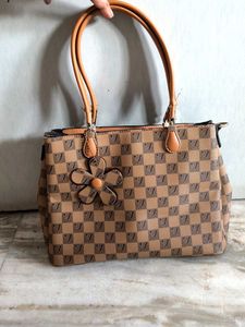 Checkered Tote Bag with Flower Detail