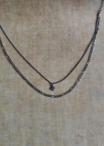 Double Layer Causal Neck Piece