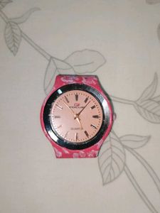 Pink Floral Focus Watch