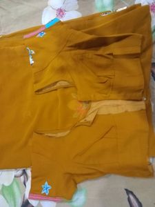 Mustard Saree With Blouse