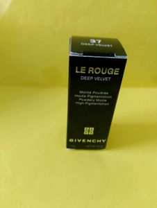 Mini Givenchy Lipstick
