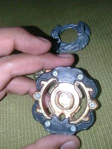 Original Takara Tomy Beyblade Archer Hercules