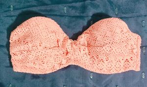 H&amp;M Crochet strapless Bra
