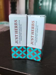 Just Herbs Long Stay Relaxed Matte Lipstick