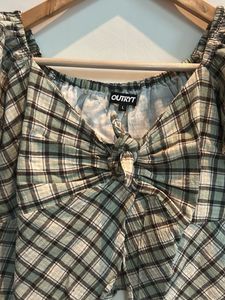 Plaid Puff Sleeve Top