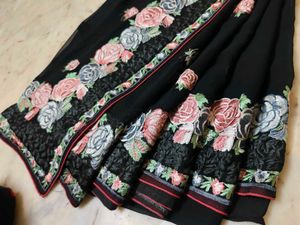 Elegant Flower black 🖤 saree
