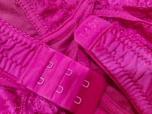 laika international bra panty