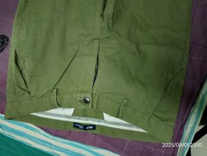 Max Olive Green Pants