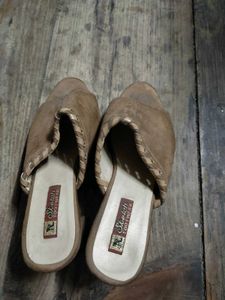 Heeled Sandals on Sale !