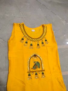 Stone ⭐Embroidered Kurta