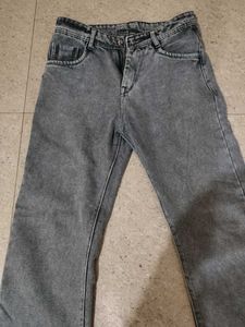 Trendy Grey Acid Wash Jeans