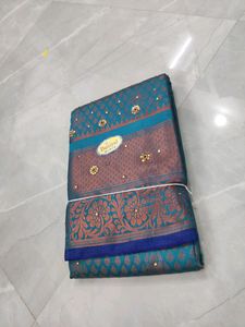 Brocade Jhalak With Stone Work