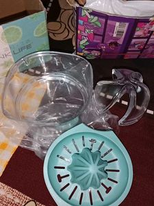 (Urgent Sell)New Citrus Juicer In Blue Colour