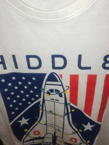 Hiddle Holidays Tee