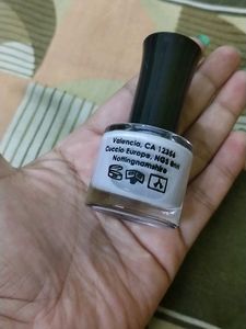 Huda Beauty Light Purple Nail Polish