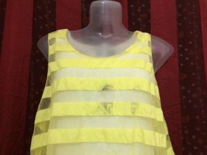 Hoyaa Yellow Sleeveless Top