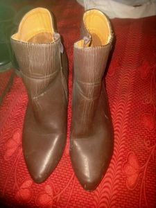 Bata Women Boots