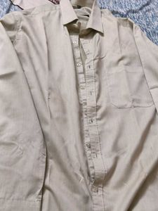 Men's Casual Button-Down Shirt