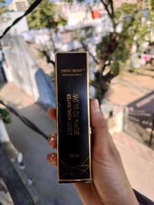 Liquid Highlighter - Born To Glow