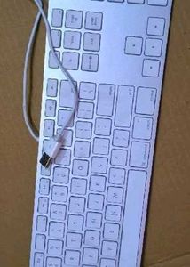 Apple Wired Keyboard