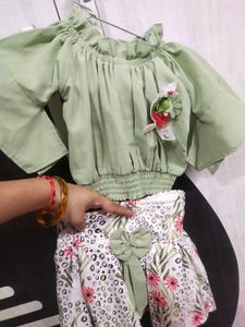 Baby Crop Top Nd Frock In Good Condition